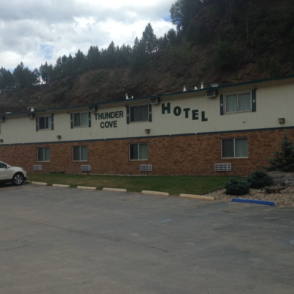 The Thunder Cove Hotel Deadwood Buitenkant foto